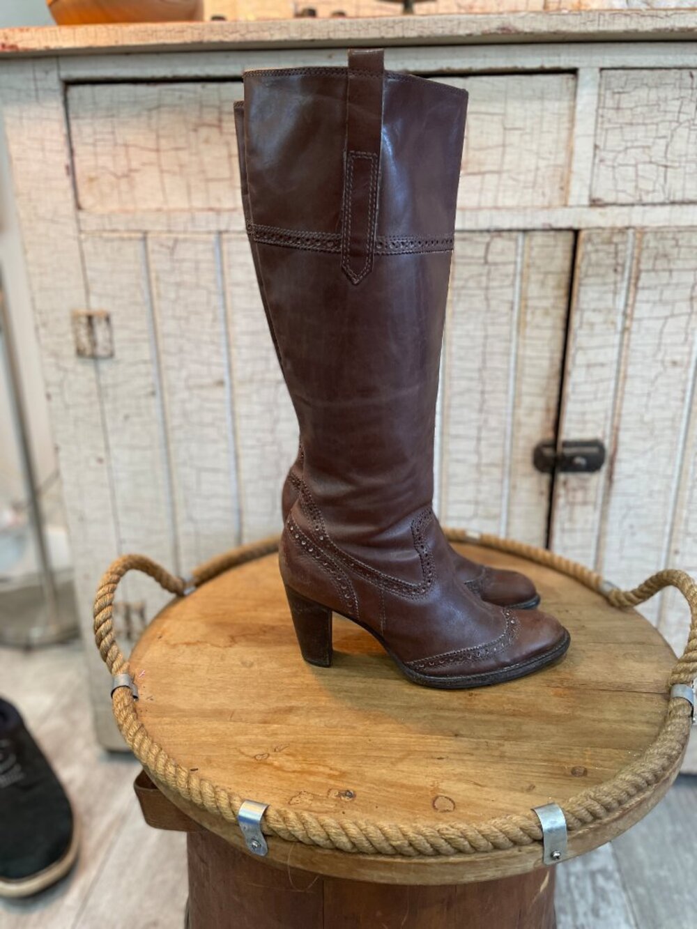 RSVP Collection Brown Leather Tall Riding Boots Size 8M Womens Brogue Detail - Picture 4 of 13